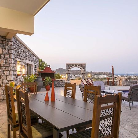 Des & Coo Luxury Villa With Private Pool Faliraki Zewnętrze zdjęcie