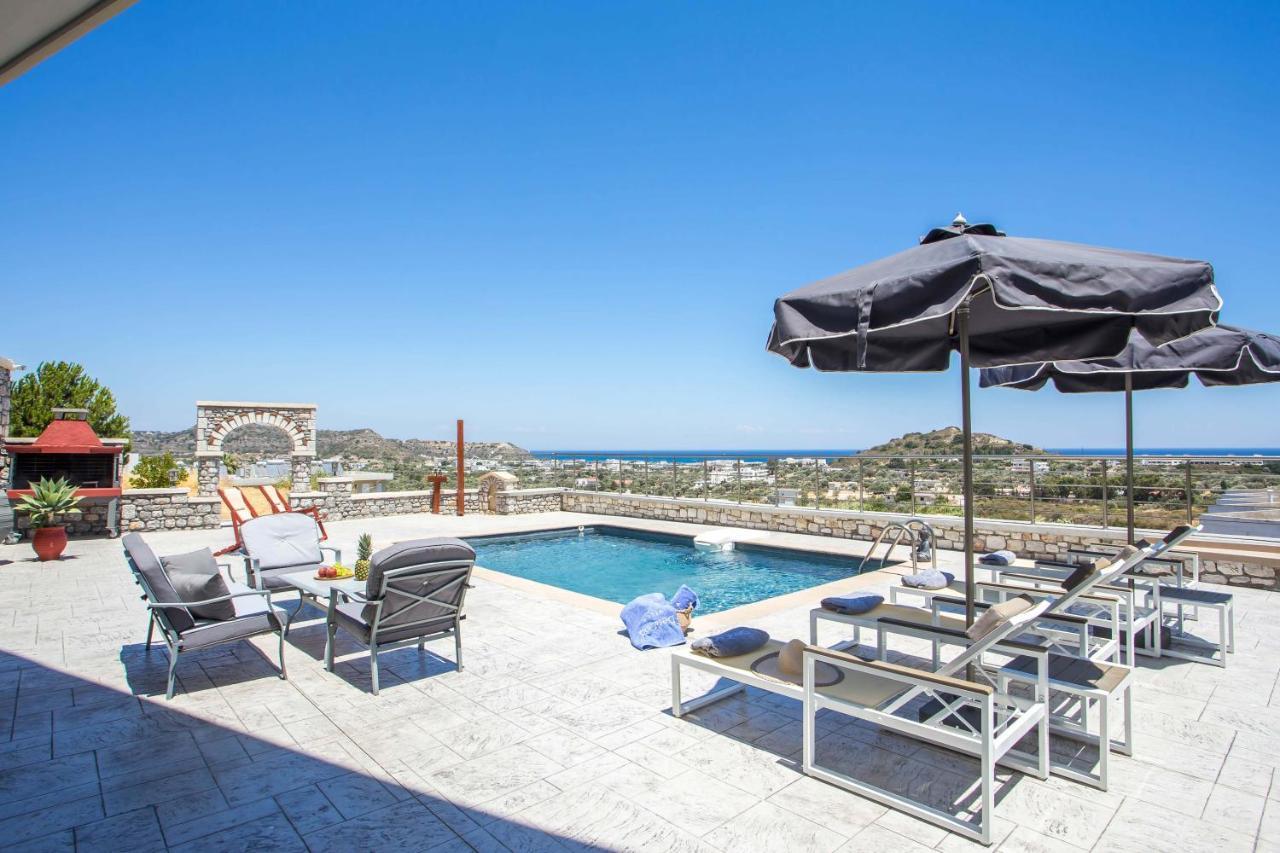 Des & Coo Luxury Villa With Private Pool Faliraki Zewnętrze zdjęcie