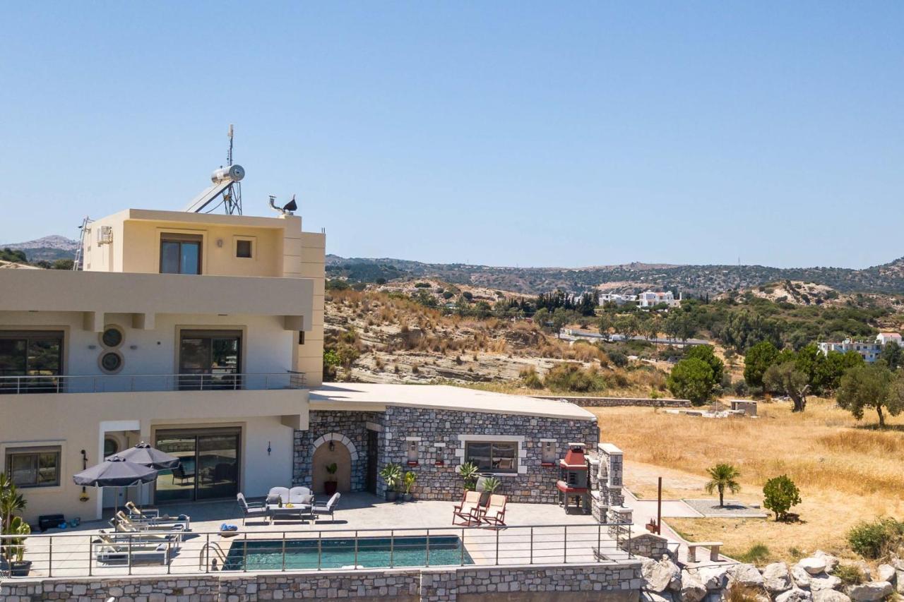 Des & Coo Luxury Villa With Private Pool Faliraki Zewnętrze zdjęcie