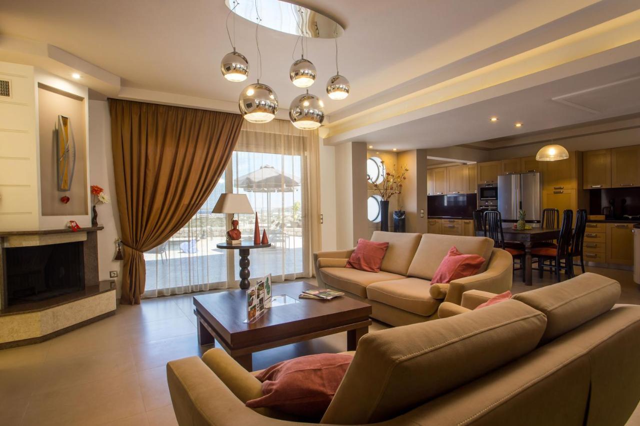 Des & Coo Luxury Villa With Private Pool Faliraki Zewnętrze zdjęcie