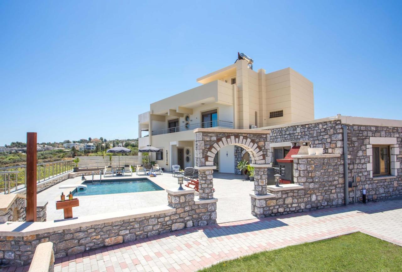 Des & Coo Luxury Villa With Private Pool Faliraki Zewnętrze zdjęcie