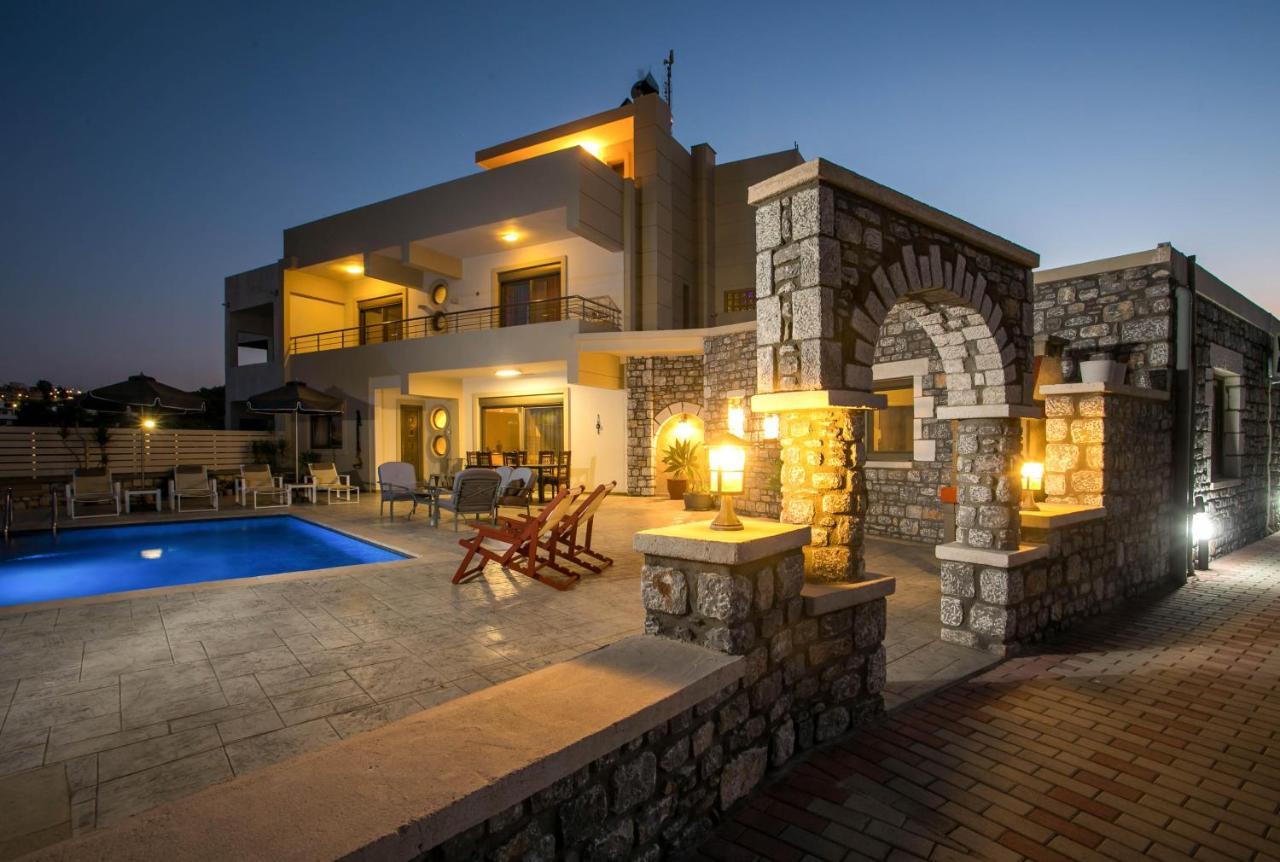 Des & Coo Luxury Villa With Private Pool Faliraki Zewnętrze zdjęcie