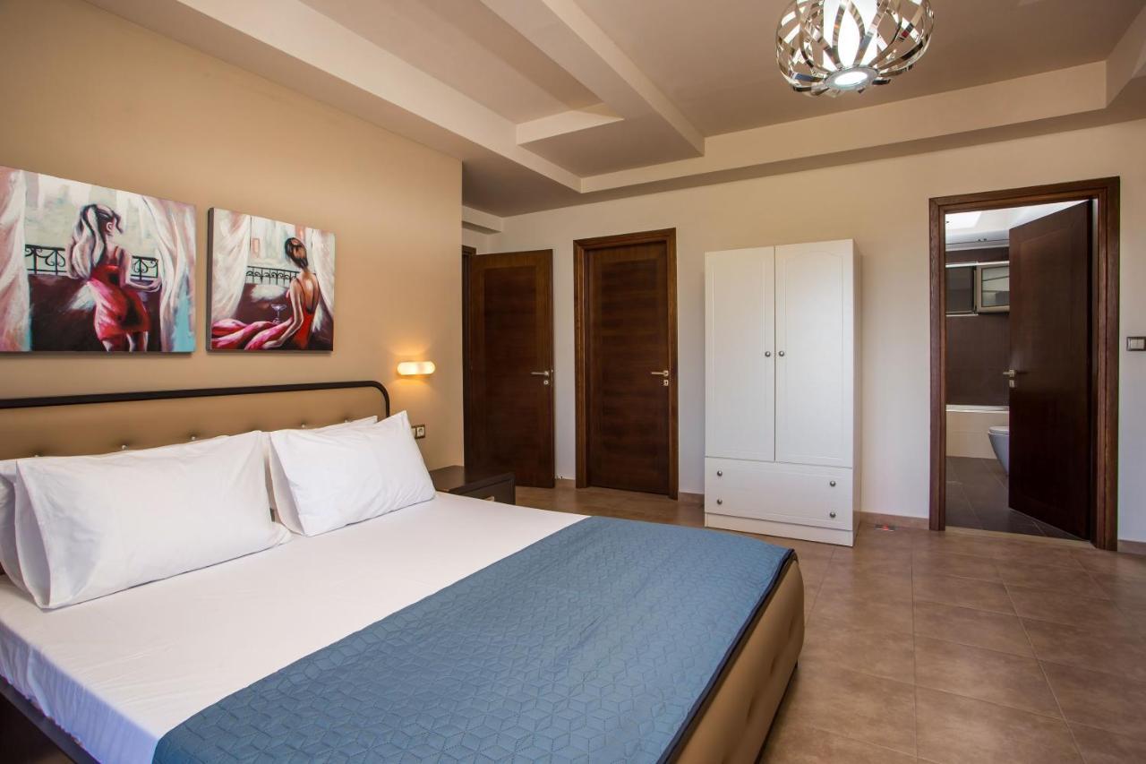 Des & Coo Luxury Villa With Private Pool Faliraki Zewnętrze zdjęcie
